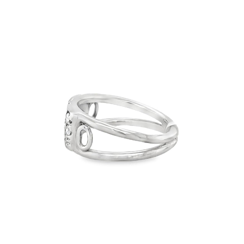 Pavé Diamond Ring in 18kt White Gold