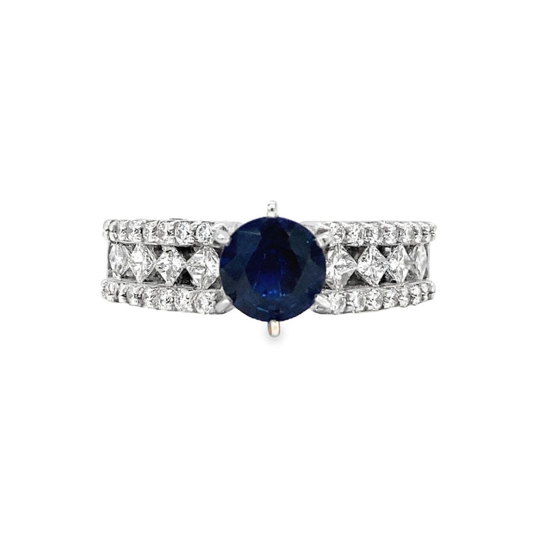 Sapphire Ring in 18kt White Gold