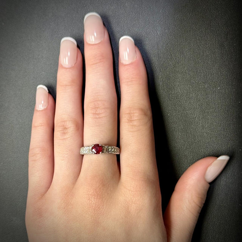 Ruby Ring in 18kt White Gold