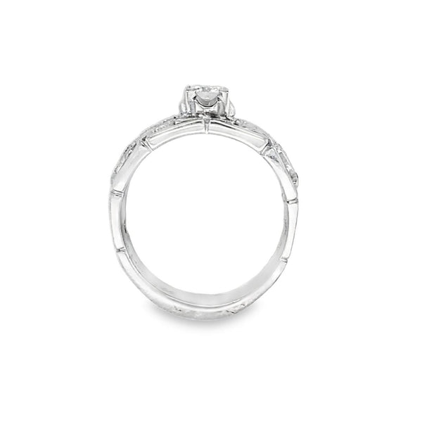 Leaf Cocktail Diamond Ring