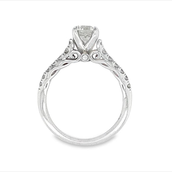 Classy Diamond Engagement Ring
