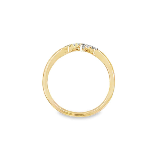 V-Shaped Diamond Wedding Band