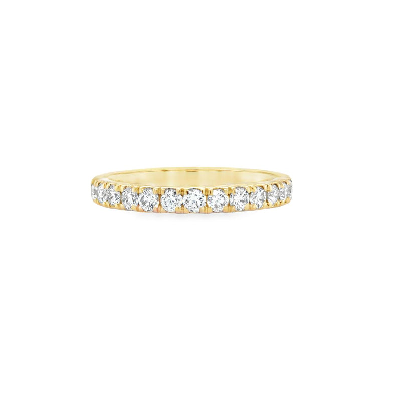 Single Row Pave Diamond Wedding Band